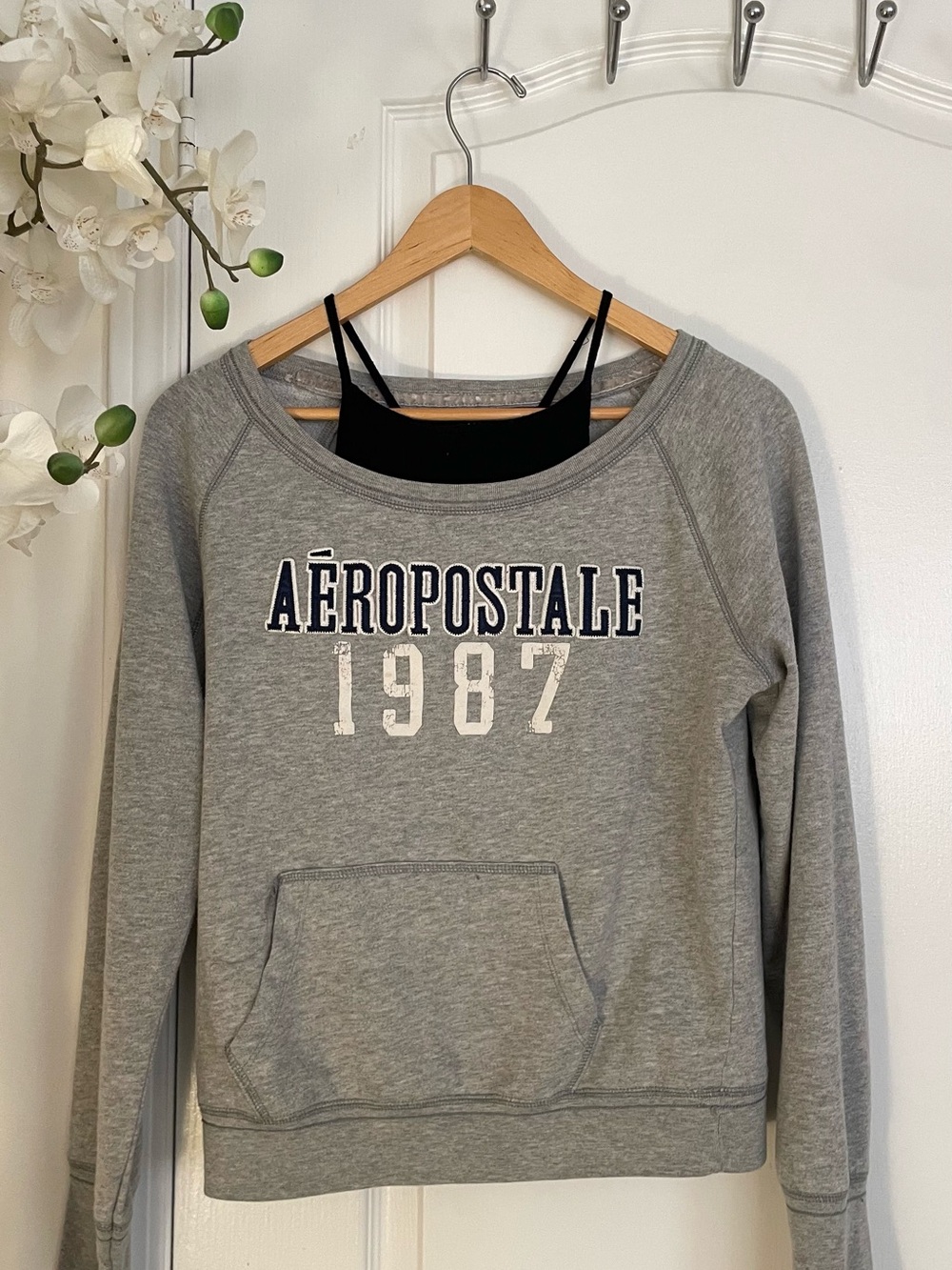 Aeropostale off-the-shoulder sweatshirt - Picture 6 of 6